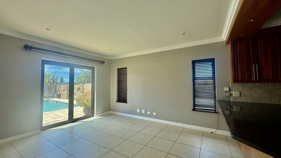 3 Bedroom Property for Sale in Summerstrand Eastern Cape